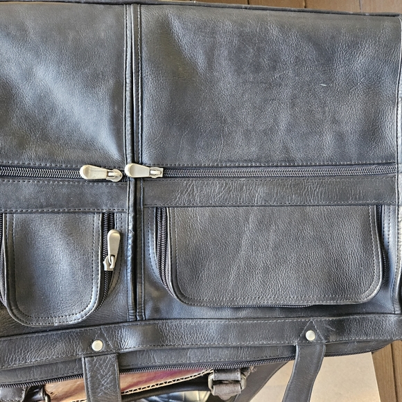 LEATHER Briefcase - Picture 5 of 7